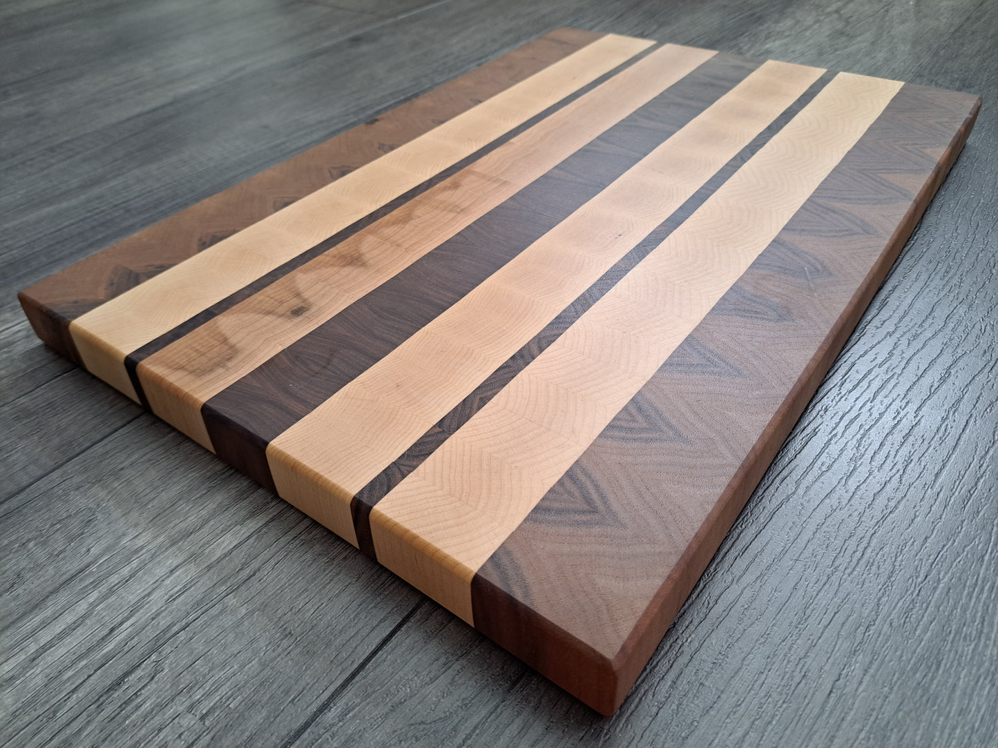 End Grain Cutting Board